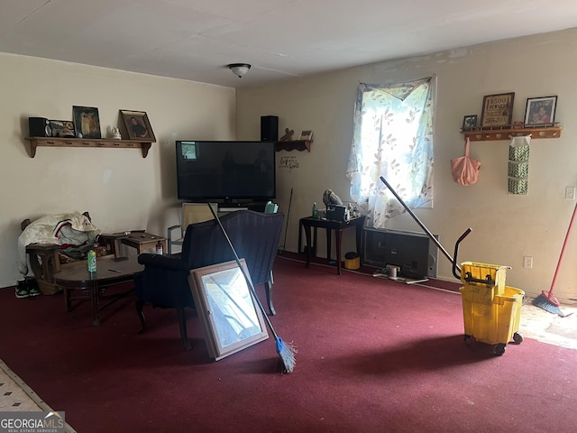 318 N St, Thomaston, GA 30286 - view of carpeted living room