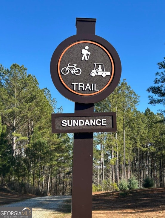 353 Retreat Trl, Lagrange, GA 30240