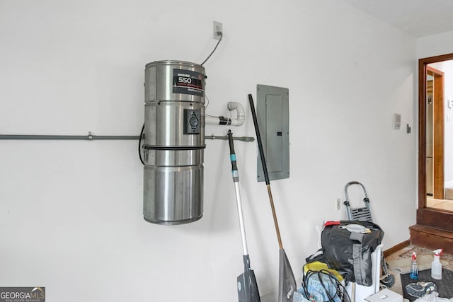 1197 Kenilworth Trce, Snellville, GA 30078 - detailed view of electric panel and a central vacuum unit