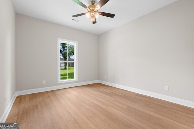 19 Honeysuckle Dr, Claxton, GA 30417 - unfurnished room with light wood-type flooring and a ceiling fan
