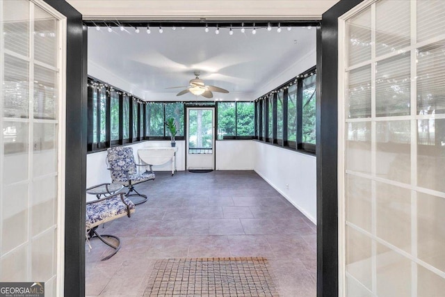 116 Overlook Bnd, Kingsland, GA 31548 - unfurnished sunroom featuring ceiling fan