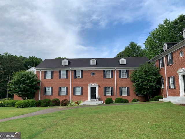 2367 Cascade Rd SW Unit B7, Atlanta, GA 30311 - view of front of house with a front lawn and brick siding