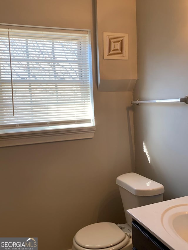 2367 Cascade Rd SW Unit B7, Atlanta, GA 30311 - bathroom with vanity and toilet