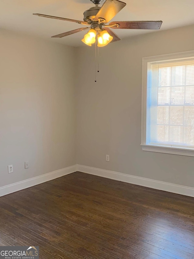 2367 Cascade Rd SW Unit B7, Atlanta, GA 30311 - unfurnished room featuring dark wood finished floors and a ceiling fan