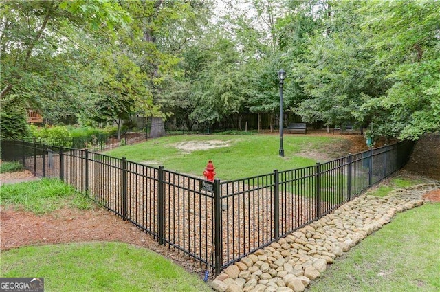 3635 E Paces Cir NE Unit 1405, Atlanta, GA 30326 - view of yard