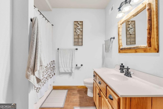 2357 Haven Heights Rd, Hiawassee, GA 30546 - full bath featuring toilet and vanity