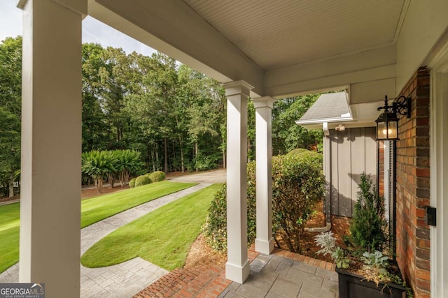 1060 Woodhollow Ln, Athens, GA 30606 - view of patio / terrace