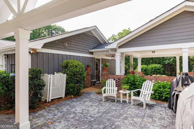 1060 Woodhollow Ln, Athens, GA 30606 - view of patio / terrace