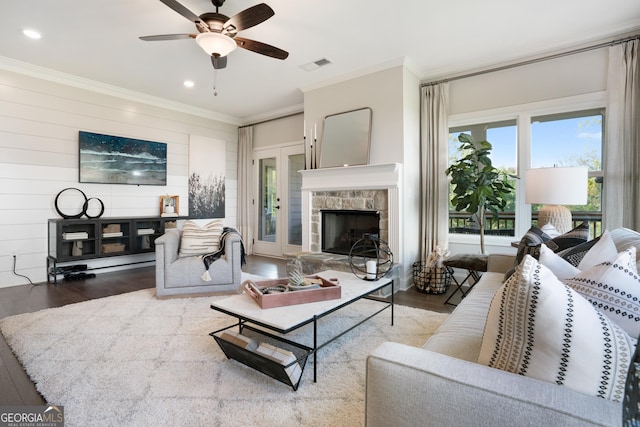 550 Azalea Xing, Dallas, GA 30132 - living area featuring wood finished floors, crown molding, a fireplace, a ceiling fan, and recessed lighting