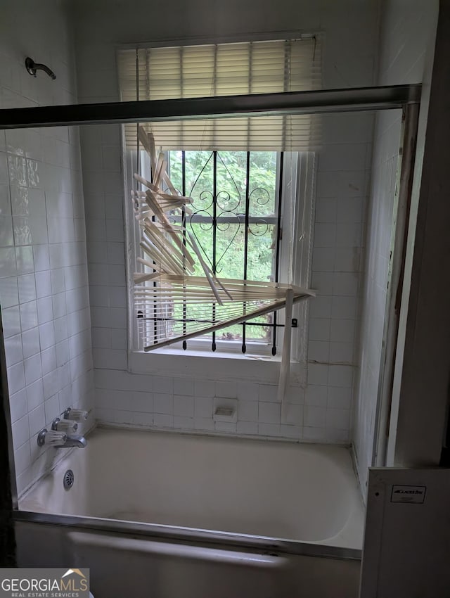 1750 Beechwood Blvd SW, Atlanta, GA 30311 - bathroom featuring bathtub / shower combination