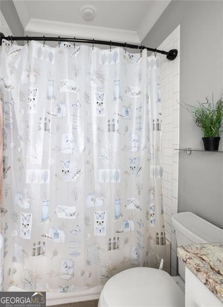 127 Oak Ln, Decatur, GA 30030 - full bathroom with ornamental molding, vanity, and a shower with curtain