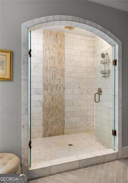 127 Oak Ln, Decatur, GA 30030 - bathroom featuring a shower stall