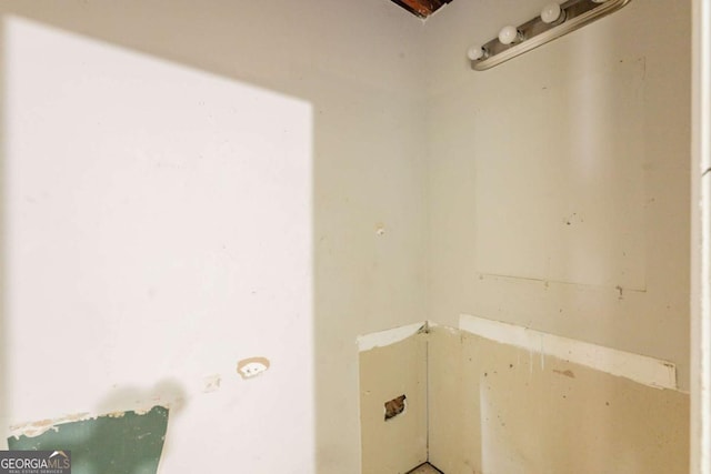 4201 Hicks Rd, Austell, GA 30106 - view of washroom