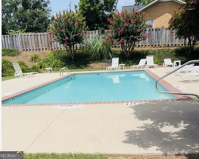 2887 Florence Dr, Gainesville, GA 30504 - community pool featuring a patio area