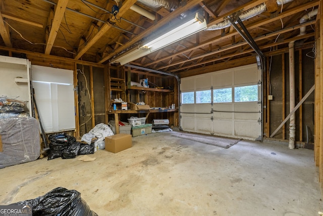 1290 Shadowlawn Dr NE, Conyers, GA 30012 - view of garage