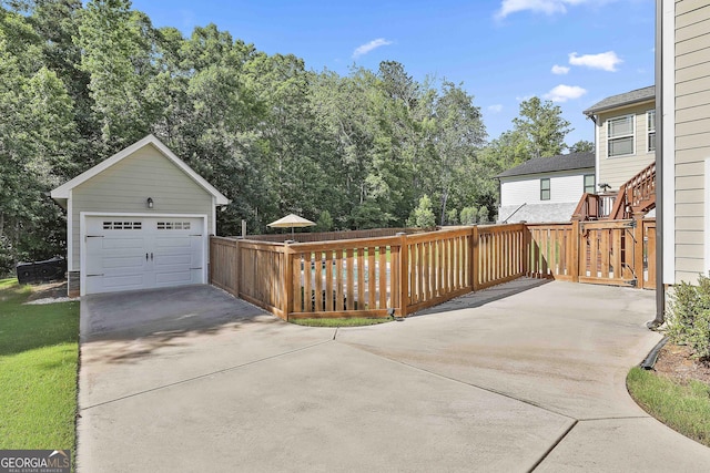 459 N Cove Dr, Newnan, GA 30263 - detached garage featuring concrete driveway