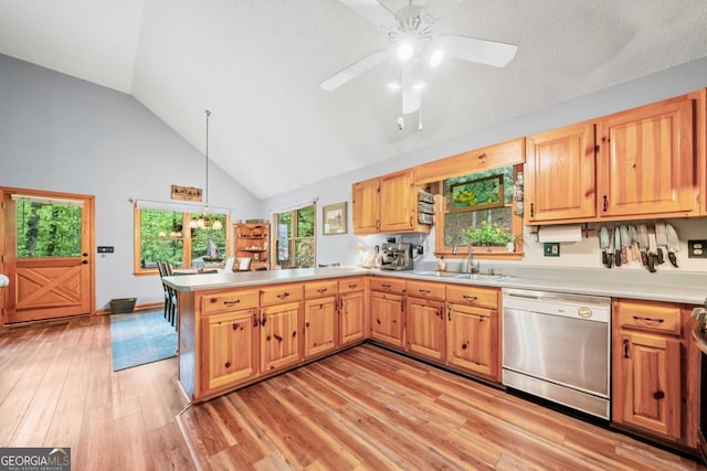 168 Spring Lake Dr, Ellijay, GA 30536