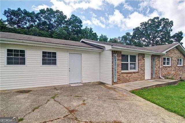 24 Echo Ridge Dr, Powder Springs, GA 30127 - single story home with a patio area and brick siding