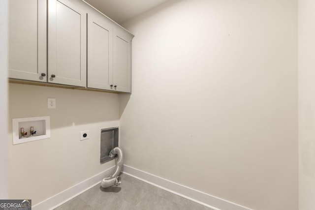 115 Gracetree Way, Kathleen, GA 31047 - washroom featuring electric dryer hookup, cabinet space, and washer hookup