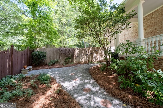 1650 Harvest Ln, Alpharetta, GA 30004 - view of yard