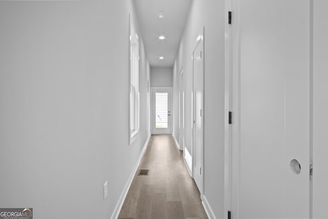 569 Middle St SW, Atlanta, GA 30310 - hall with wood finished floors and recessed lighting