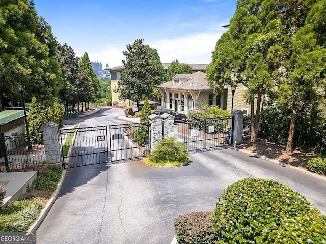 1195 Milton Ter Unit 5204, Atlanta, GA 30315 - view of gate