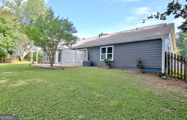 110 Chesterfield Ct, Fayetteville, GA 30214 - rear view of house with a patio area