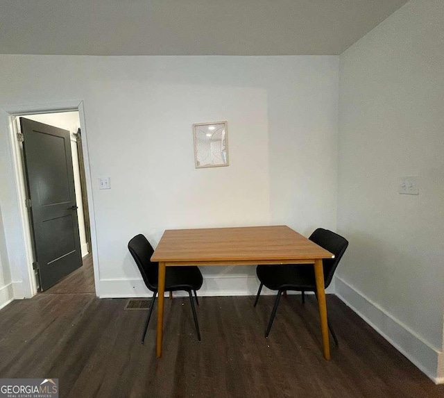 535 Walnut St, Hapeville, GA 30354 - dining area featuring wood finished floors