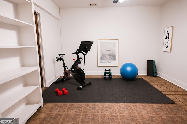500 Holmes St, Barnesville, GA 30204 - exercise area with baseboards