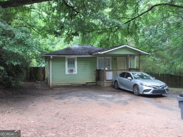 118 Tye St, Stockbridge, GA 30281 - view of front of house with covered porch