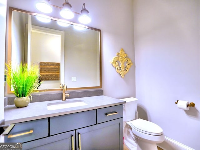 913 Sunny Meadows Ln, Marietta, GA 30062 - half bath featuring toilet and vanity