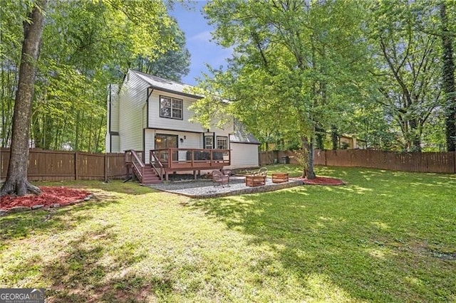 410 Sheringham Ct, Roswell, GA 30076 - fenced backyard with a deck