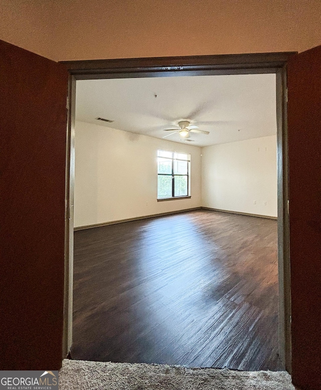 898 Oak St SW Unit 1215, Atlanta, GA 30310 - empty room featuring wood finished floors and a ceiling fan