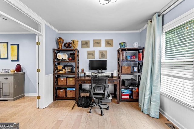 435 Hampton Grn, Peachtree City, GA 30269 - office space with wood finished floors and ornamental molding
