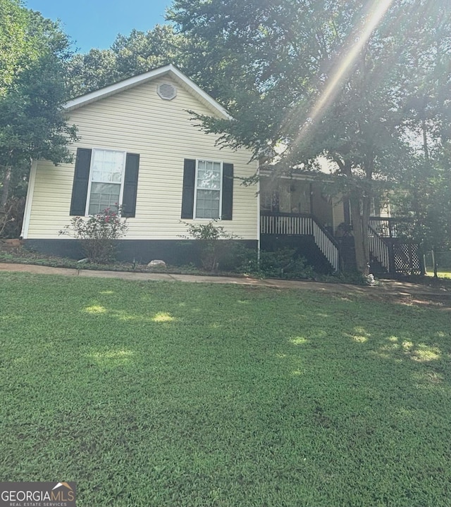 214 Sugar Hill Ct, Jackson, GA 30233 - view of front of property featuring a front yard and stairway