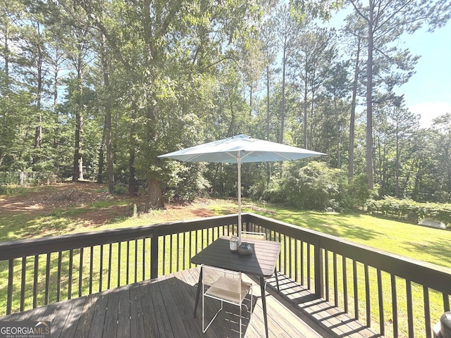 214 Sugar Hill Ct, Jackson, GA 30233 - deck with a lawn and outdoor dining space