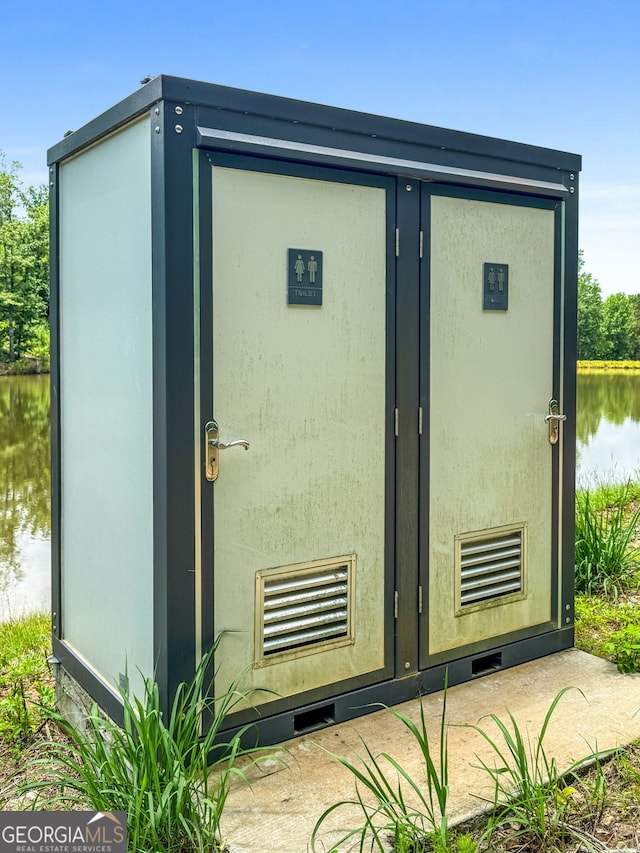 735 Firetower Rd, Thomaston, GA 30286 - view of shed with a water view