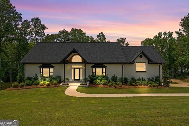 85 Geralds Pt, Wedowee, AL 36278 - view of front facade featuring a lawn and roof with shingles