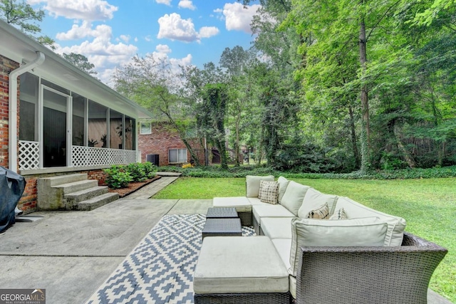 595 Glenforest Rd, Sandy Springs, GA 30328 - view of patio / terrace featuring a sunroom and an outdoor living space