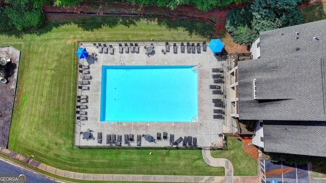 1811 Alberta Ln, Winder, GA 30680 - drone / aerial view of a pool area