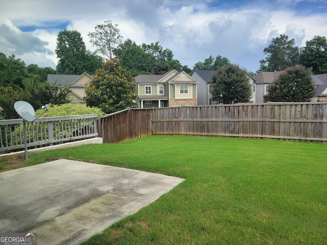 2424 Saint Andrews Rdg, College Park, GA 30337 - fenced backyard featuring a patio area