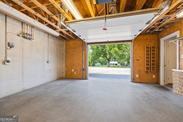 152 Lace Field Ln, Lavonia, GA 30553 - view of garage