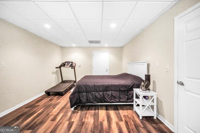 186 Ashley Dr, Mcdonough, GA 30252 - bedroom with wood finished floors, a drop ceiling, and recessed lighting
