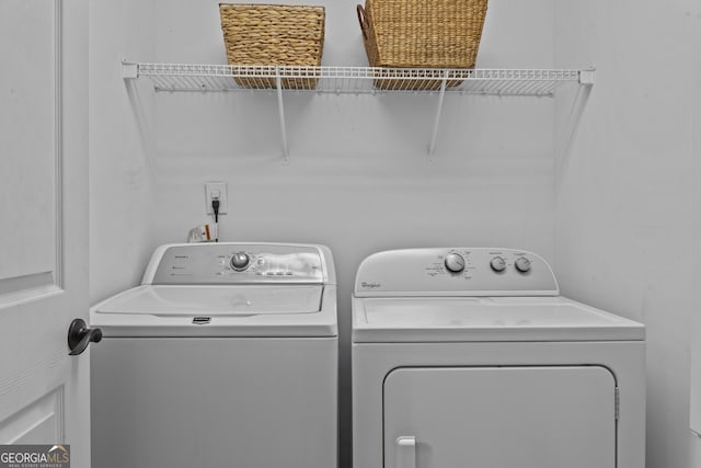 1120 Liberty Ln, Bogart, GA 30622 - laundry area featuring separate washer and dryer