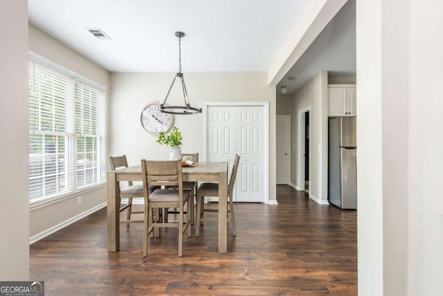2000 Settindown Dr, Roswell, GA 30075 - dining area featuring dark wood finished floors and a chandelier