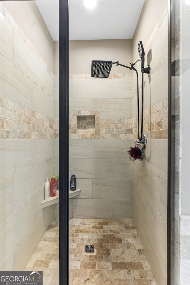 206 Barnyard Way, Perry, GA 31069 - full bathroom featuring a shower stall