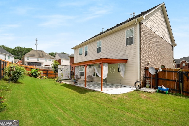 872 Misty View Ct, Lilburn, GA 30047 - back of property with a patio area and a fenced backyard