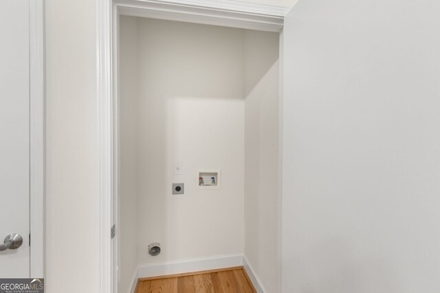 384 Ralph Mcgill Blvd NE Unit 123, Atlanta, GA 30312 - laundry room with hookup for an electric dryer, hookup for a washing machine, and light wood-style floors