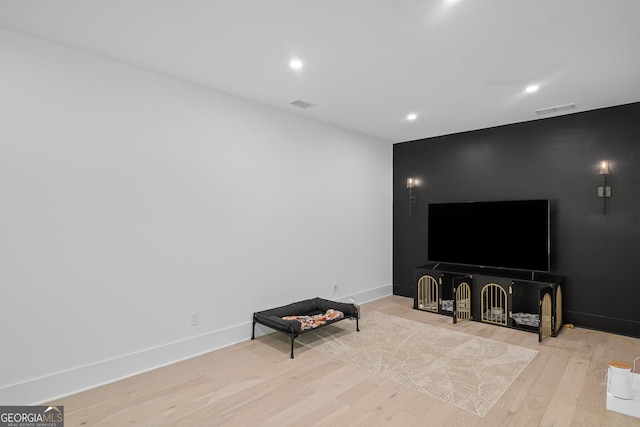 40 Fernbank Way, Newnan, GA 30265 - living area featuring wood finished floors and recessed lighting