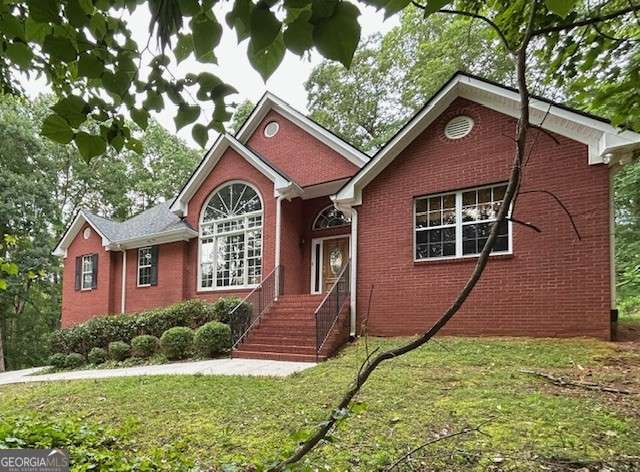 370 Butler Path, Dallas, GA 30132 - view of front of home featuring brick siding and a front yard